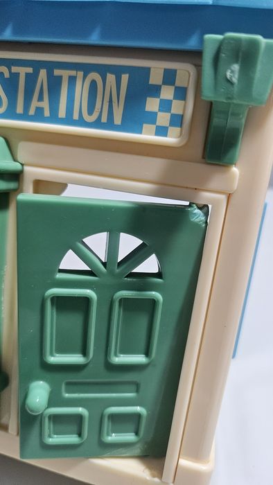 Великий ігровий набір elc happyland: автобус, поліцейський участок, пожарний ангар та фігурки