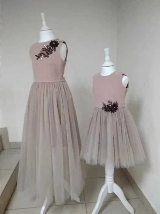 Красива нюдова святкова сукня/плаття для дівчинки 2-3 років.