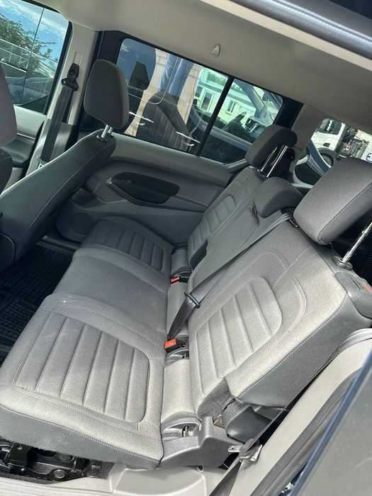 FORD TOURNEO CONNECT 2018