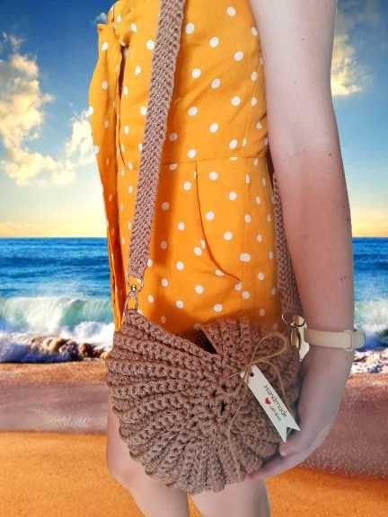 Трендова сумка-мушля ручна робота