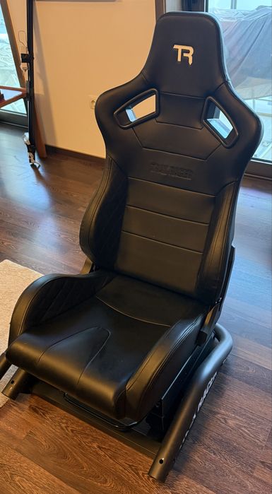Cockpit TR8 Pro V2 c/ Cadeira