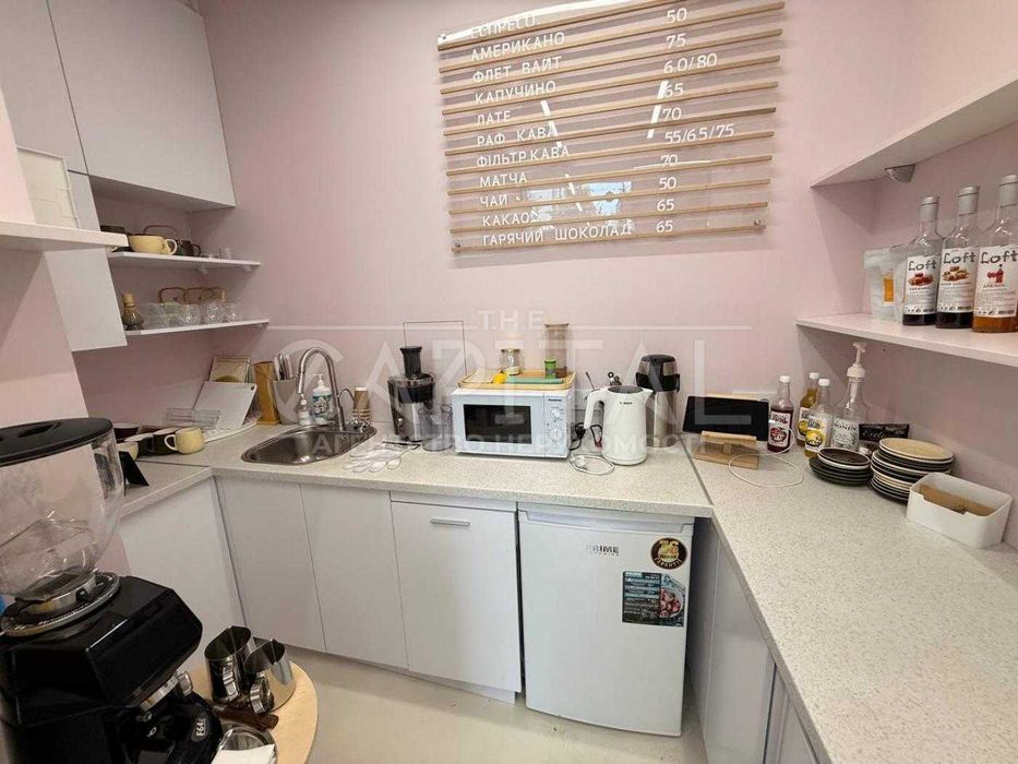 Продається бізнес 32м2 діючий заклад (переуступка прав оренди) Салютна