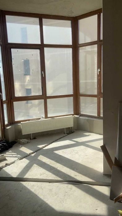 Продаж 4к квартири Богдана Хмельницького 58а