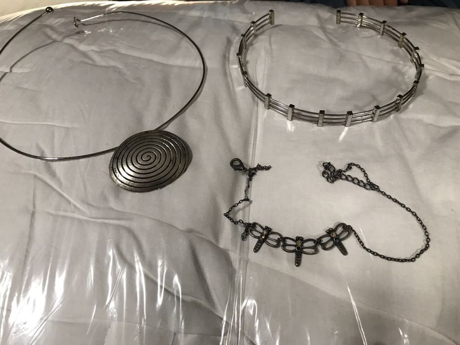 Lote de bijutaria (12 peças - inclui relógio) - preço final para tudo