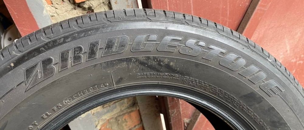 Шини Bridgestone Dueler H/P Sport 225/65 R17
