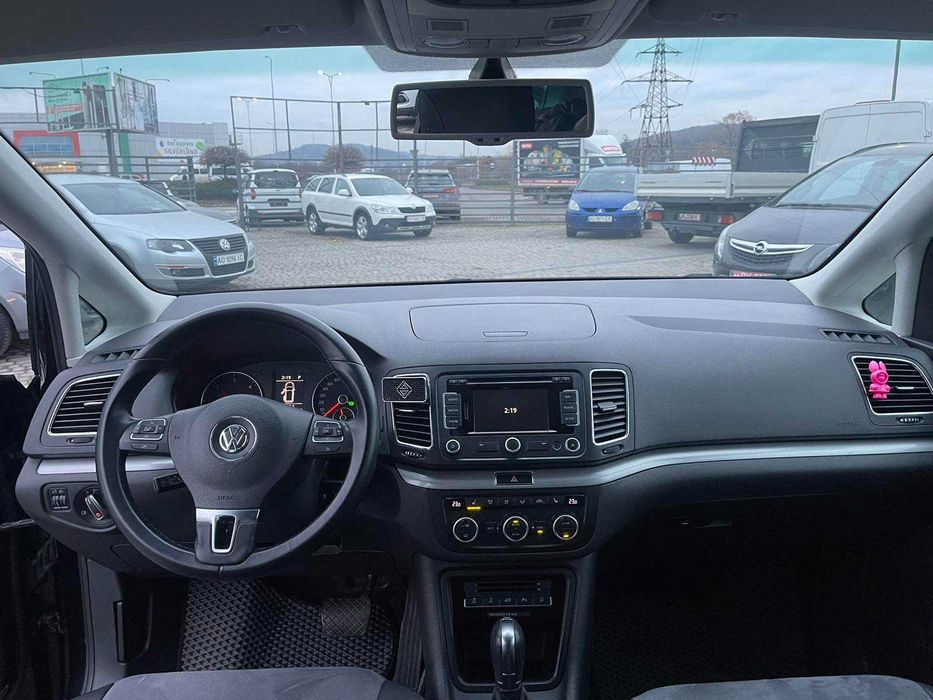 Volkswagen Sharan автоматична КПП