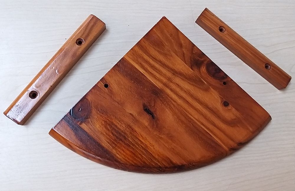 Prateleira para canto.