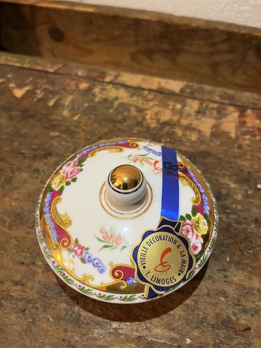 Caixa em Porcelana Limoges – Elle France – Nova