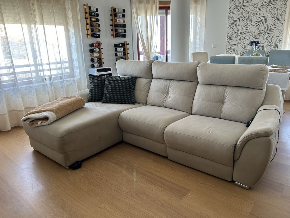 Sofa com chaise longue