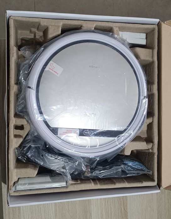 Robô aspirador com mopa ILIFE V5
