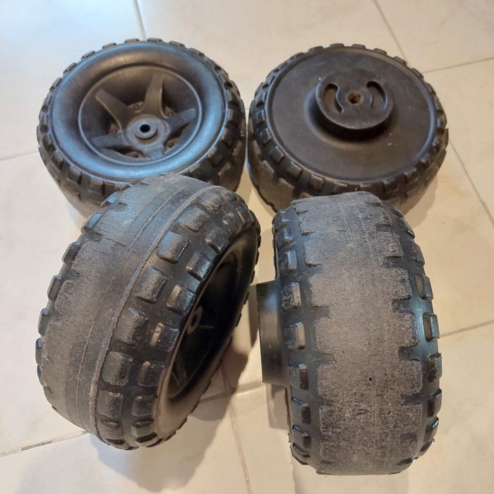 4 Rodas para atrelado kaiak/surfcasting