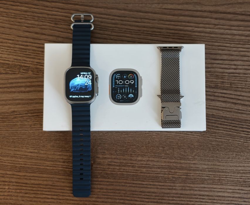 Apple Watch Ultra 2 Titanium 49mm