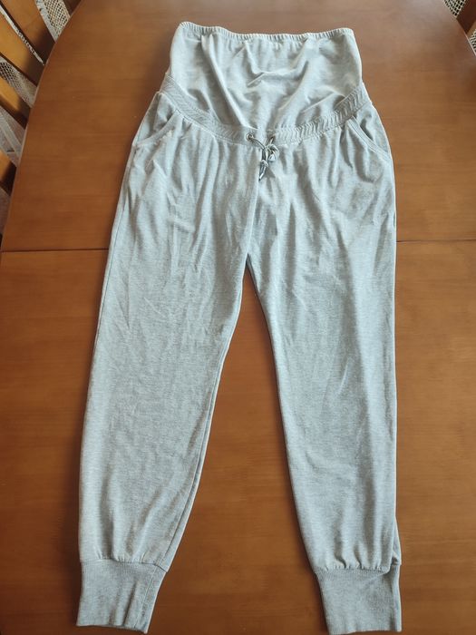 Для беременных джинсы,комбинезоны,спортивные штаны,лосины от44до