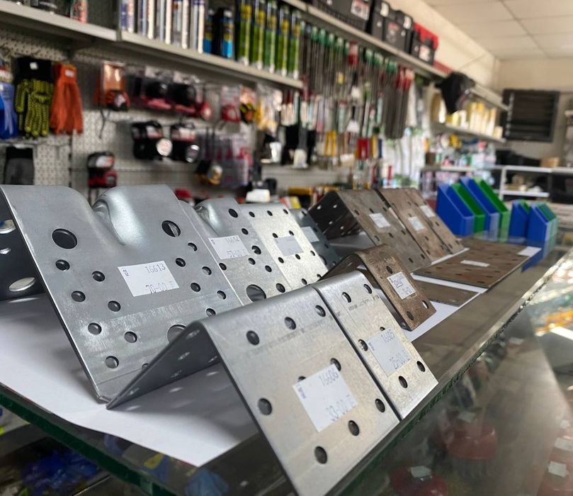 Металеві кріпильні кутики