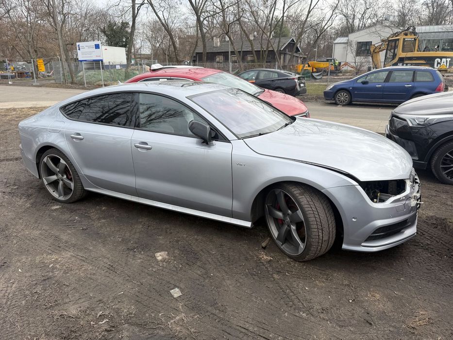 Audi A7 Sportback A7 3.0 TDI Competition, Szwajcar lekko uszkodzona
