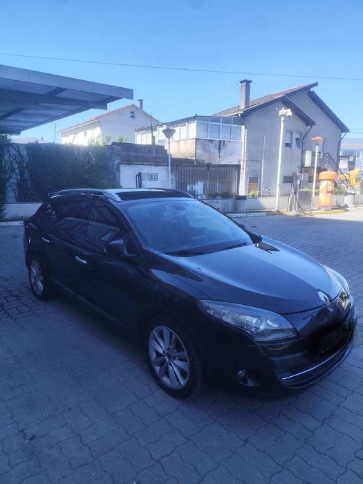 Renault Mégane III Sport Tourer 1.5 dCi – Muito Estimada