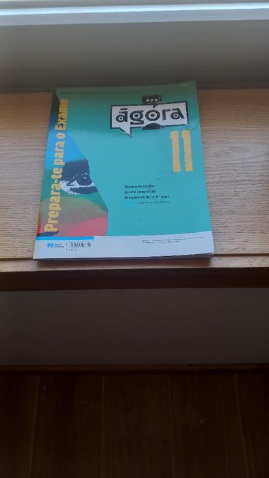 Caderno de atividades de Filosofia64285654143362122