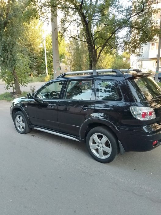 Продам Mitsubishi Outlander