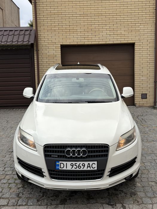 Audi Q7 4.2 газ/банз  2007