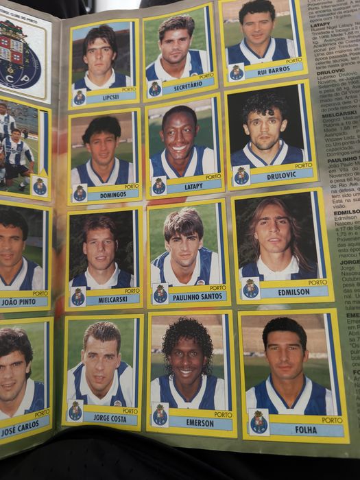 Caderneta Panini epoca 95-96