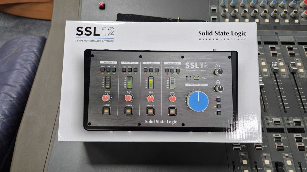 Solid State Logic SSL 12 аудіоінтерфейс