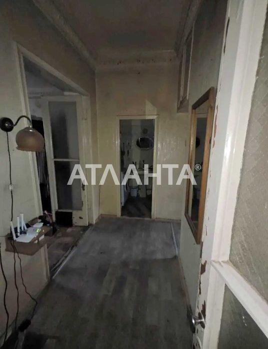 2-х комн.квартира. Сталинка. Средний этаж -57,5 кв.м