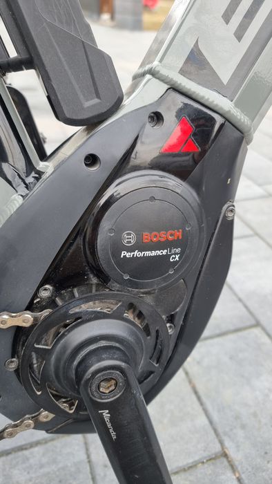 Sprzedam rower elektryczny BULLS EVO3