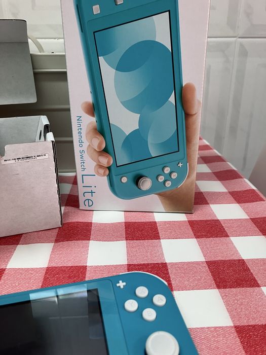 Nintendo Switch Lite desbloqueada