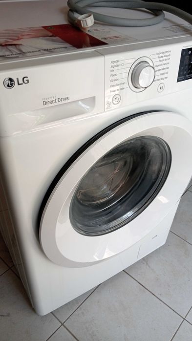 Máquina de lavar roupa LG 8 kg
