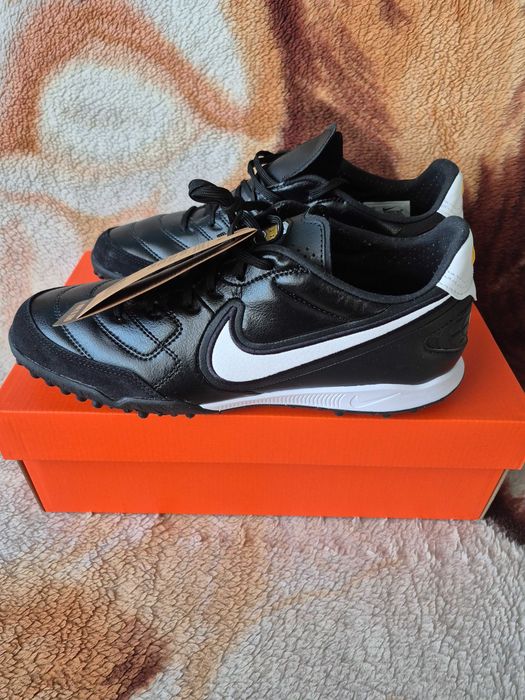 Buty  Nike Premier 43