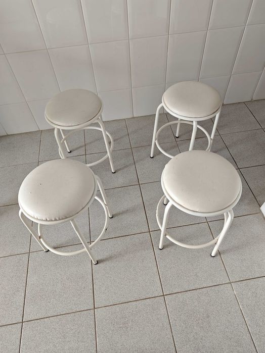 Conjunto 4 Bancos de Cozinha