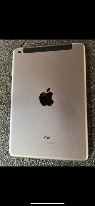 iPad 16GB como novo - cartão SIM