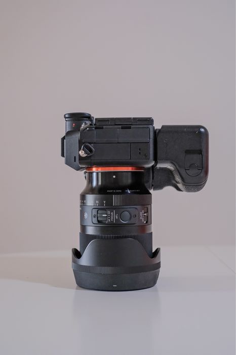 Sony A7RV + Punho Sony VG-C4EM + Sigma Art 35 f1.4 DG DN