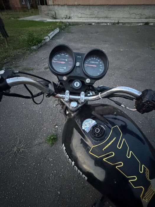 Мустанг-мт125 фіт