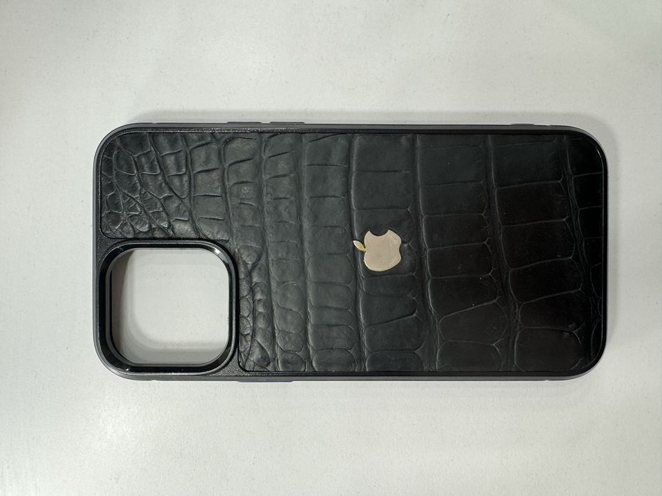 Чохли на iphone pro max