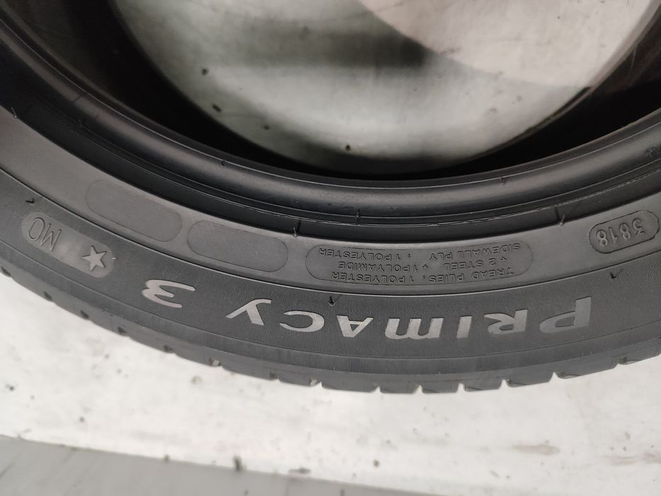 2 pneus semi novos Michelin 245-45r18 Oferta dos Portes 140 Euros