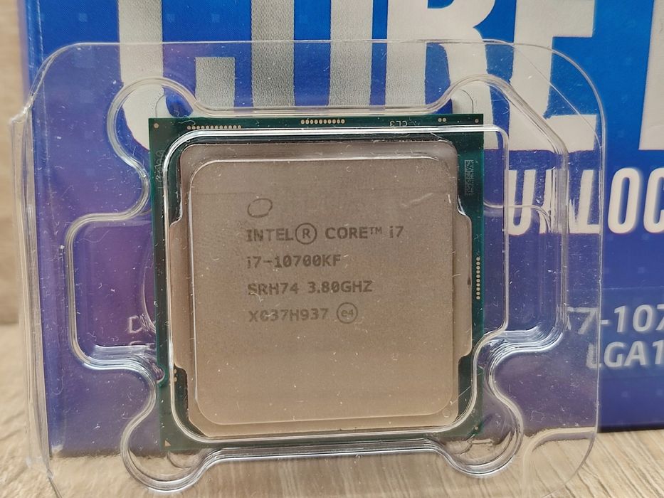 Procesor intel core i7-10700kf