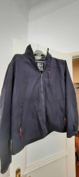 Casaco ROxy mulher/ casaco Zara/ casaco preto