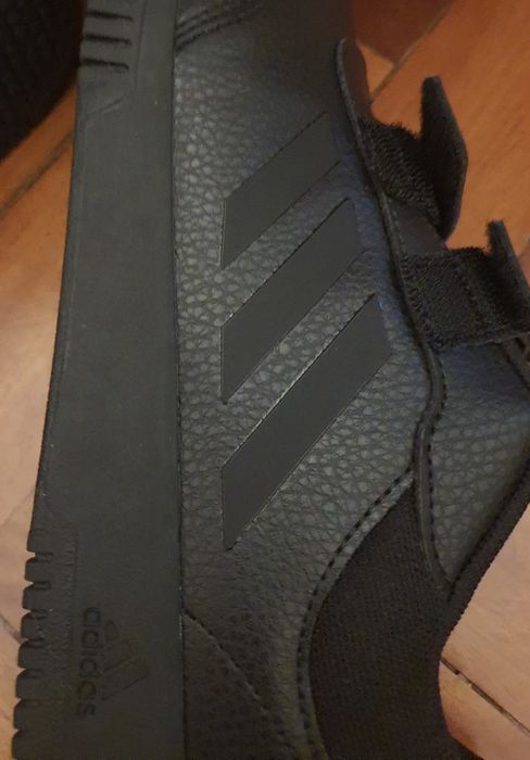 Sapatilhas Adidas 40 Novas