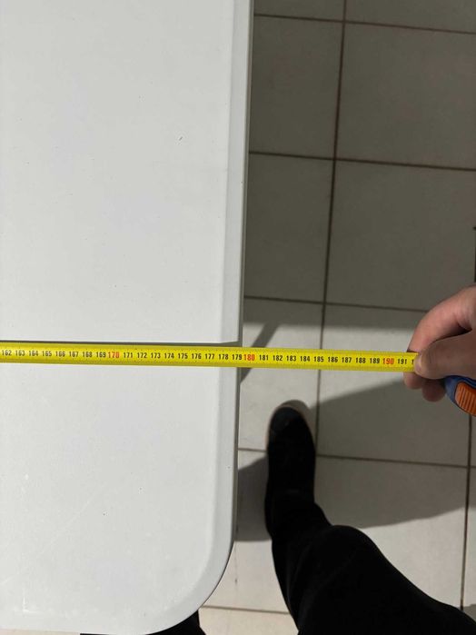 Versátil Mesa Portátil de 180cm