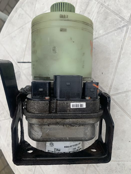 Шкода фабия насос гидроусилителя.   TRW