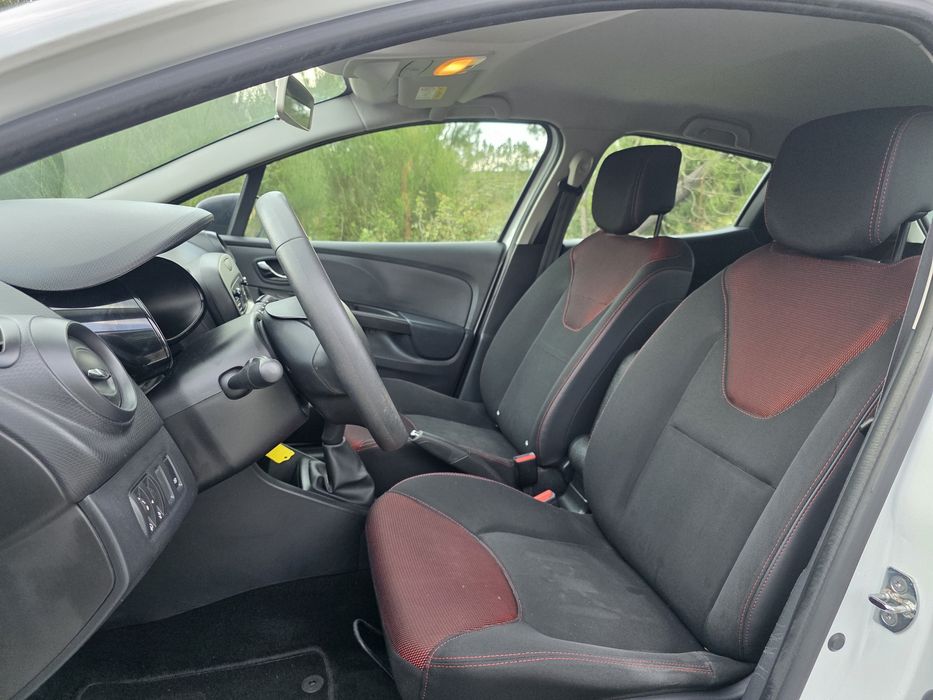 Renault clio 0.9 TCe ótimo estado