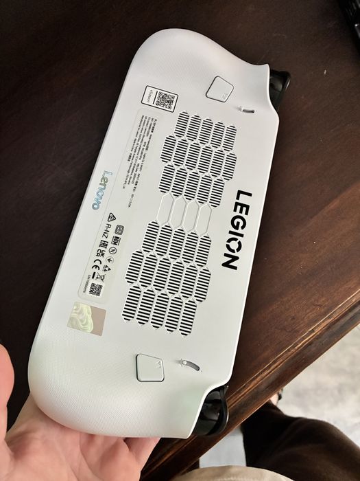 Lenovo Legion Go S + Dock ugreen + comando PS4