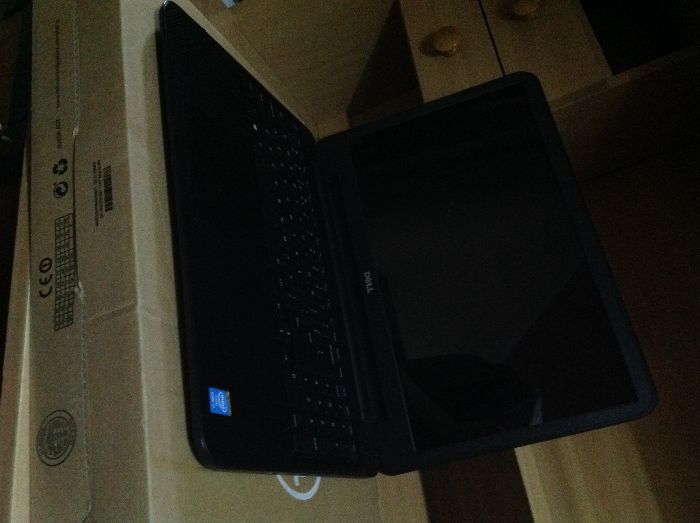 Dell Inspiron 3537 i7-4500U8GB1000 HD8850M
