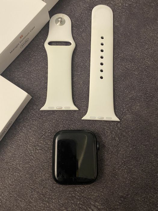 Apple Watch SE (2gen) Black 32gb. Esim