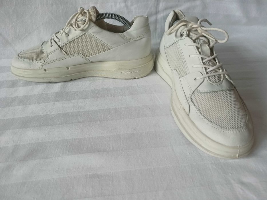Ecco roz. 38 /Uk 5-5,5/ - dł. wkł. 24,5 cm- skóra