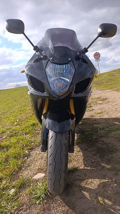 Suzuki GSXR 1000 k4