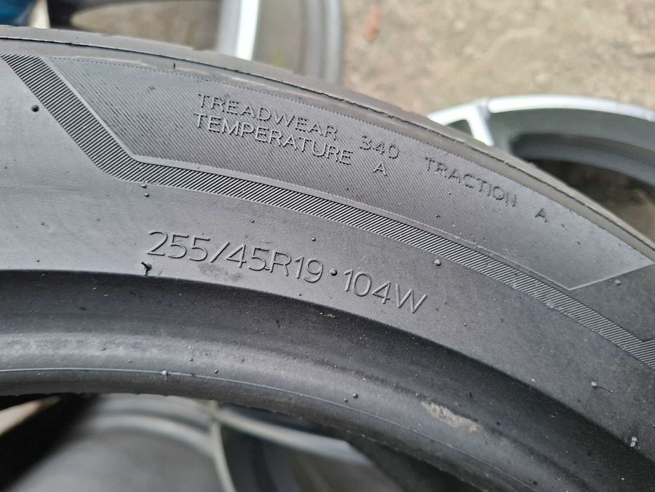 Шини Б/У 4шт 255/45 R19 104W Hankook Ventus S1 evo3 ev T2.