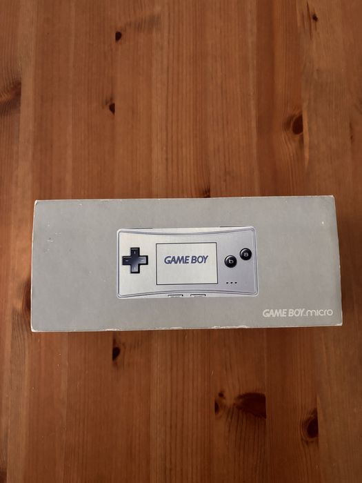 Gameboy Micro em caixa