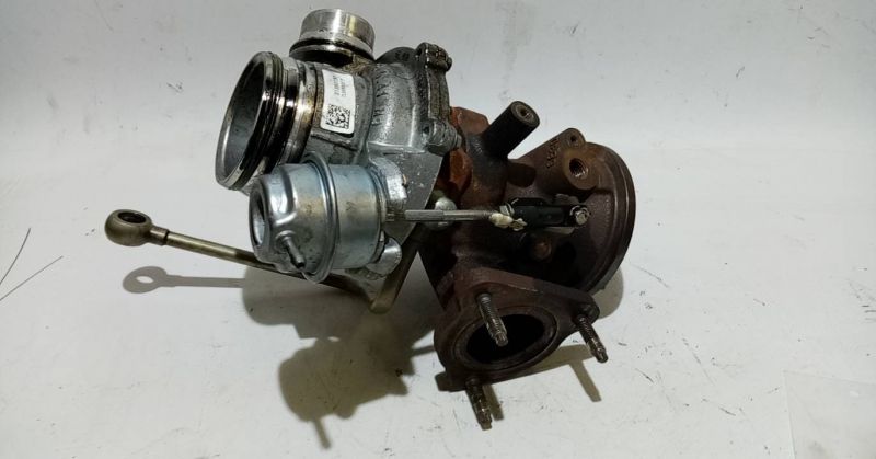 Turbo / compressor VOLVO V40 Hatchback